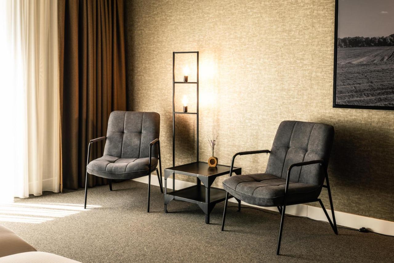 De Stobbe Hotel & Suites Ruinen エクステリア 写真